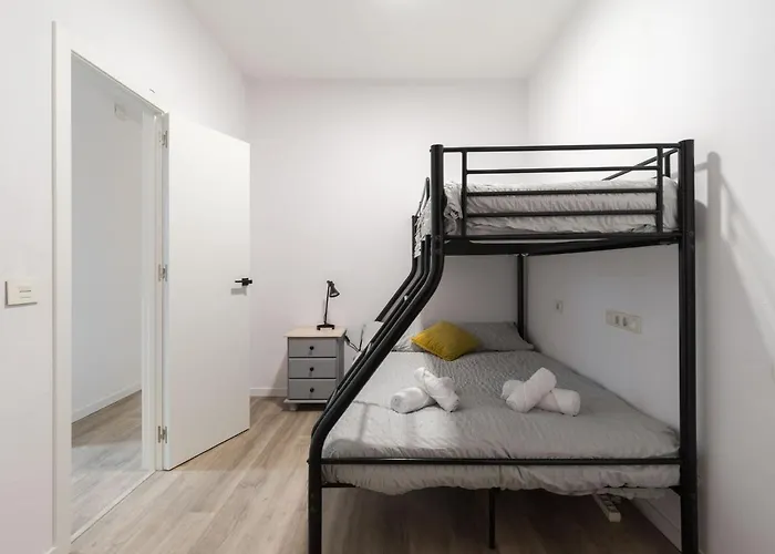 Апартаменти Live Tirajana Shepherds House *